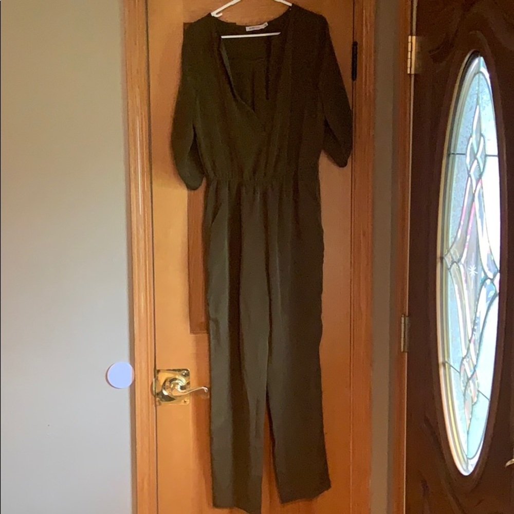 Jumpsuit (NWOT)